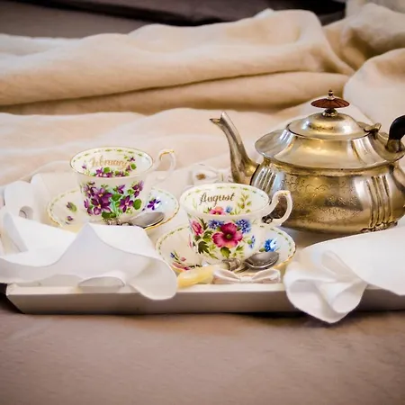 Casa 28 Couette-café 4*