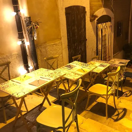 Casa 28 卡诺萨-迪普利亚